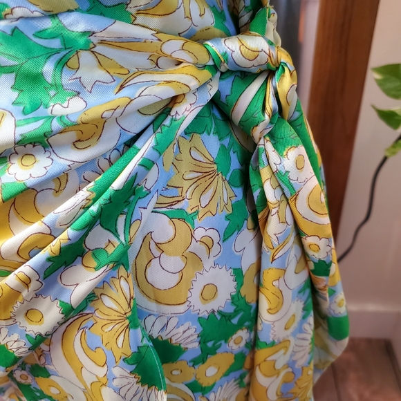 ZARA | Blogger's Favourite Retro Floral Long Sleeve Mini Wrap Dress (Size L) - Picture 5 of 12